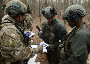FBI SWAT plus US Army MP SWAT joint training exercise