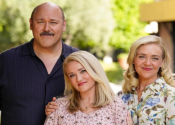 Georgie & Mandy’s First Marriage: Will Sasso and Rachel Bay Jones Join Young Sheldon Spinoff as Series Regulars – NEWS USA