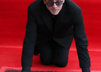 💥BEAKING NEWS: Tim Burton honored with star on Hollywood Walk of Fame