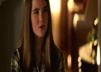 Young Sheldon Season 7 Episode 8 Ankle Bracelet And Blue Cabinet